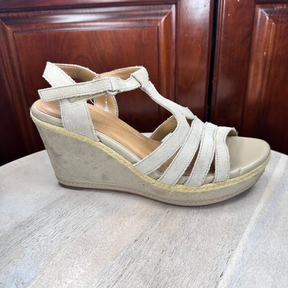 Clarks Zia Reign Womens Sandals Size 10 Strappy Open Toe Tan Wedge Espadrilles - Picture 1 of 12